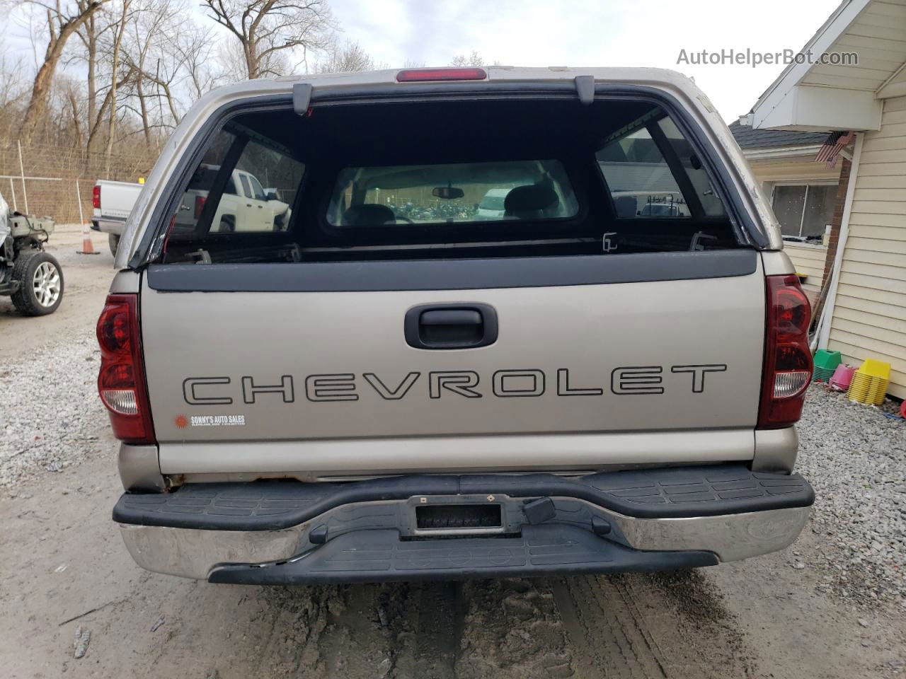 2003 Chevrolet Silverado C1500 Silver vin: 2GCEC19X831184440