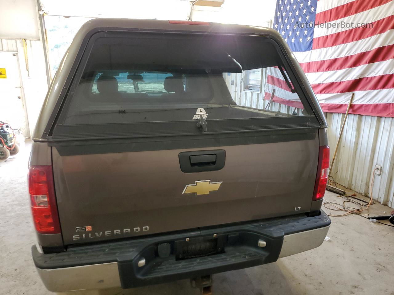 2008 Chevrolet Silverado K1500 Brown vin: 2GCEK13J381281754