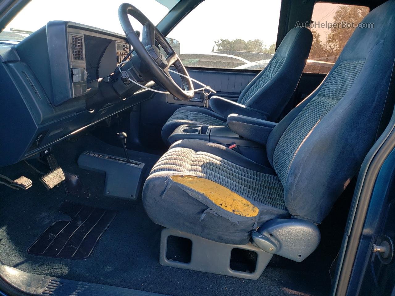 1993 Chevrolet Gmt-400 K1500 Blue vin: 2GCEK19K3P1170619