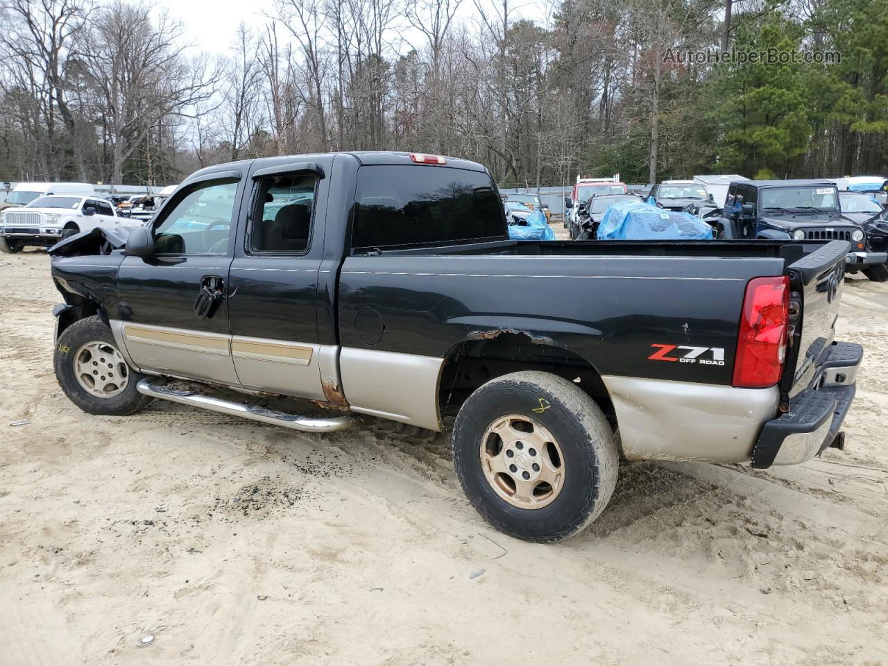 2003 Chevrolet Silverado K1500 Black vin: 2GCEK19T131116707