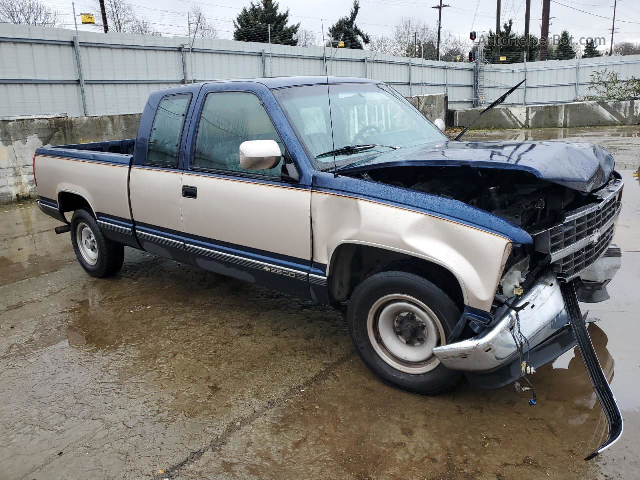 1993 Chevrolet Gmt-400 C2500 Blue vin: 2GCFC29K4P1269179