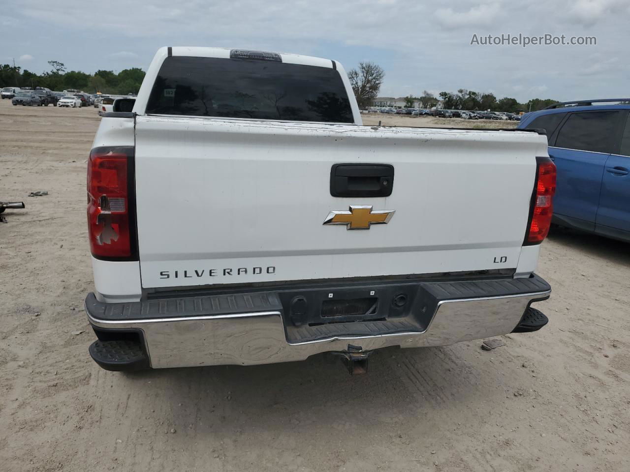 2019 Chevrolet Silverado Ld C1500 Lt White vin: 2GCRCPEC7K1109900