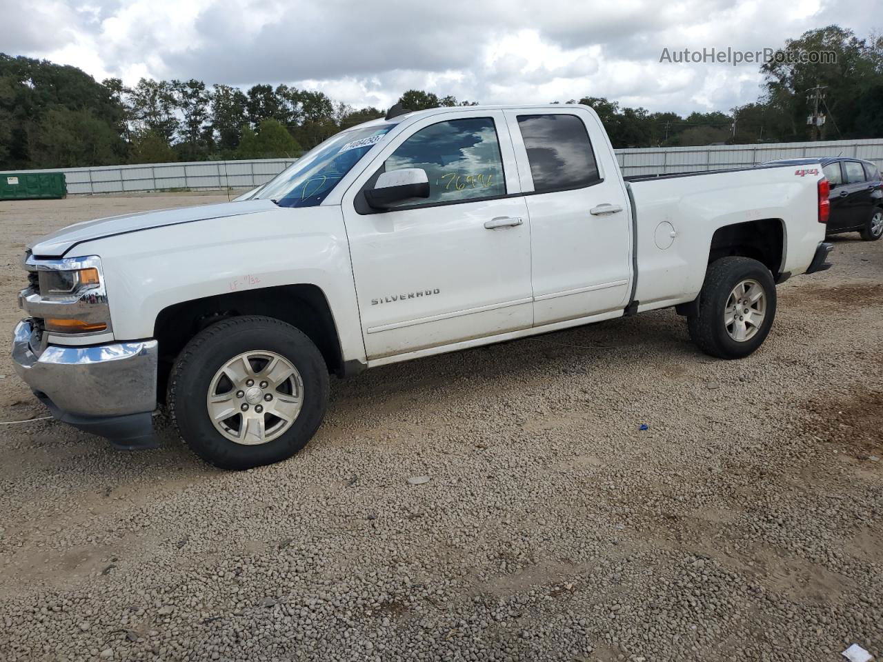 2019 Chevrolet Silverado Ld K1500 Lt White vin: 2GCVKPEC1K1192533