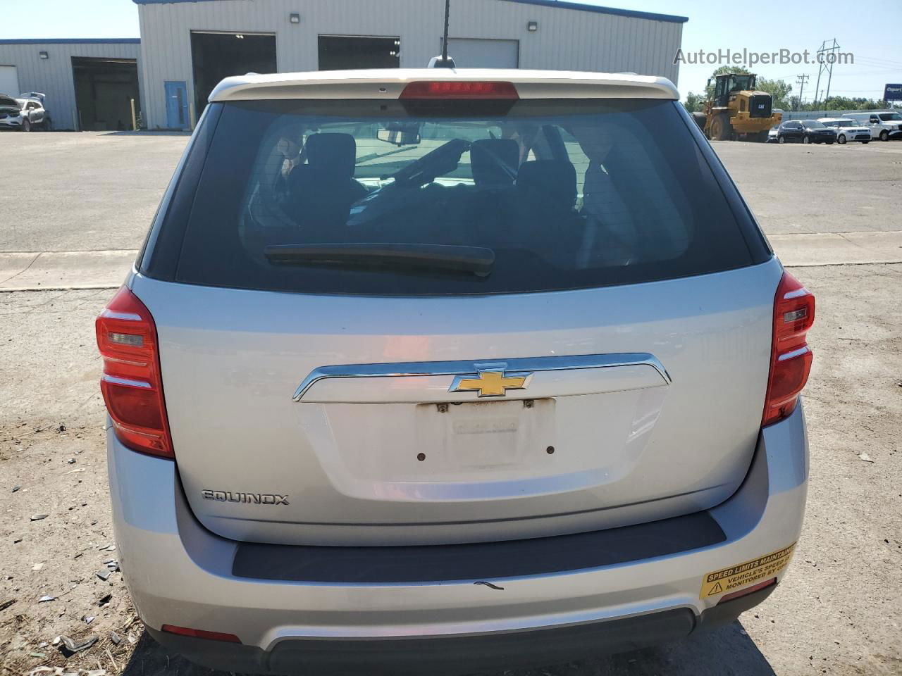 2017 Chevrolet Equinox Ls Серебряный vin: 2GNALBEK1H1609400