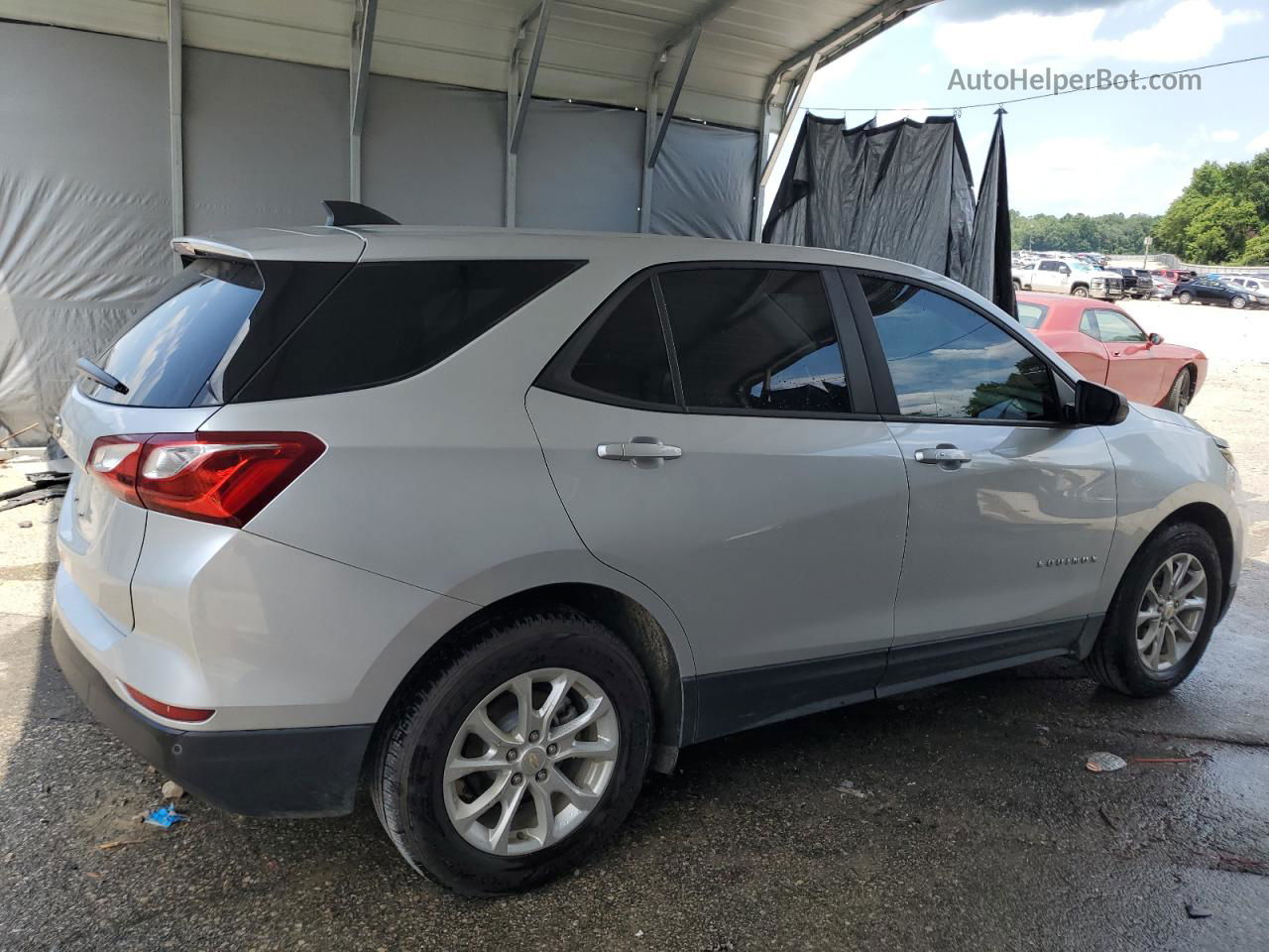 2020 Chevrolet Equinox Silver vin: 2GNAXFEV3L6159976