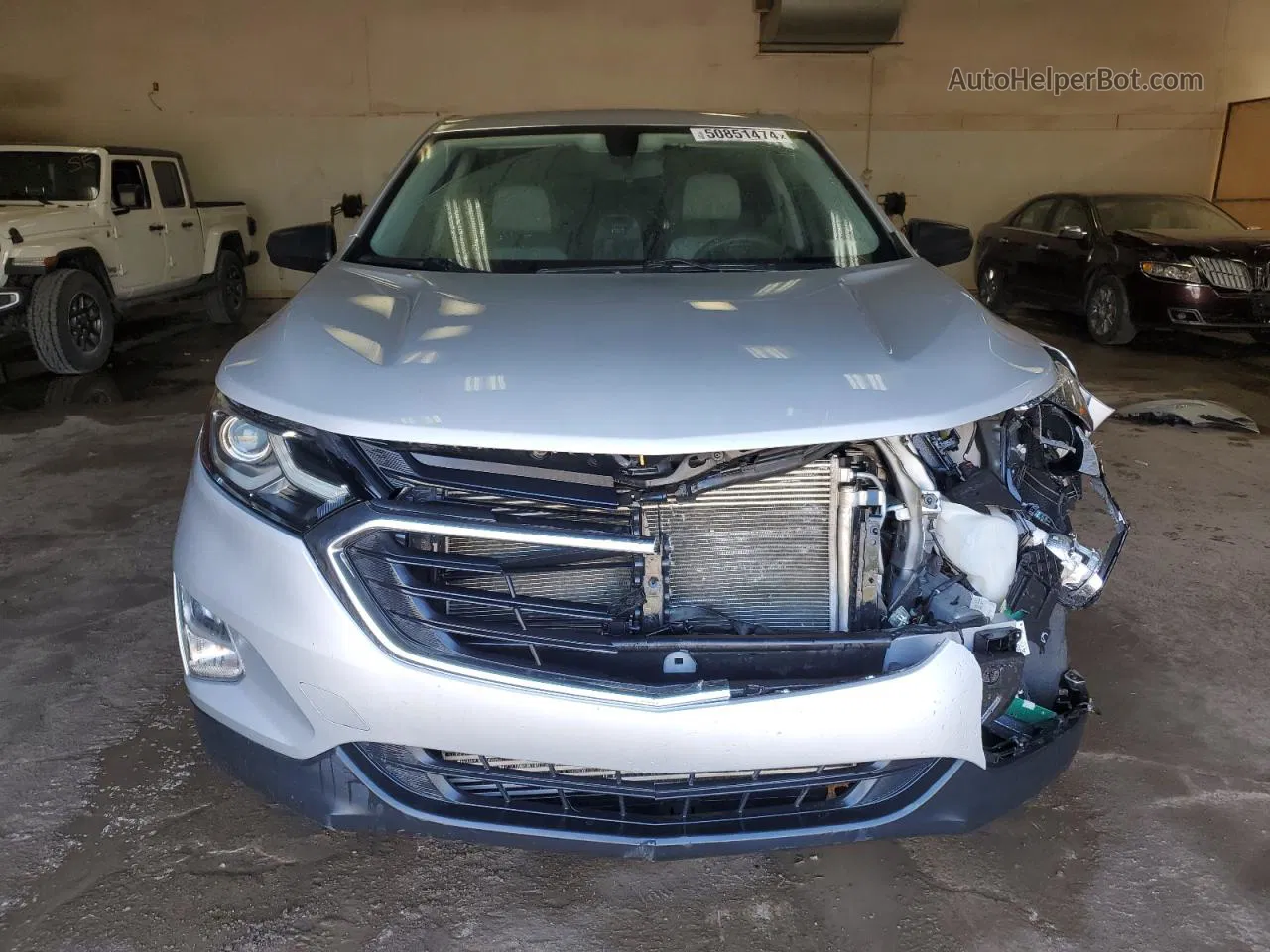 2019 Chevrolet Equinox Ls Silver vin: 2GNAXHEV2K6143004