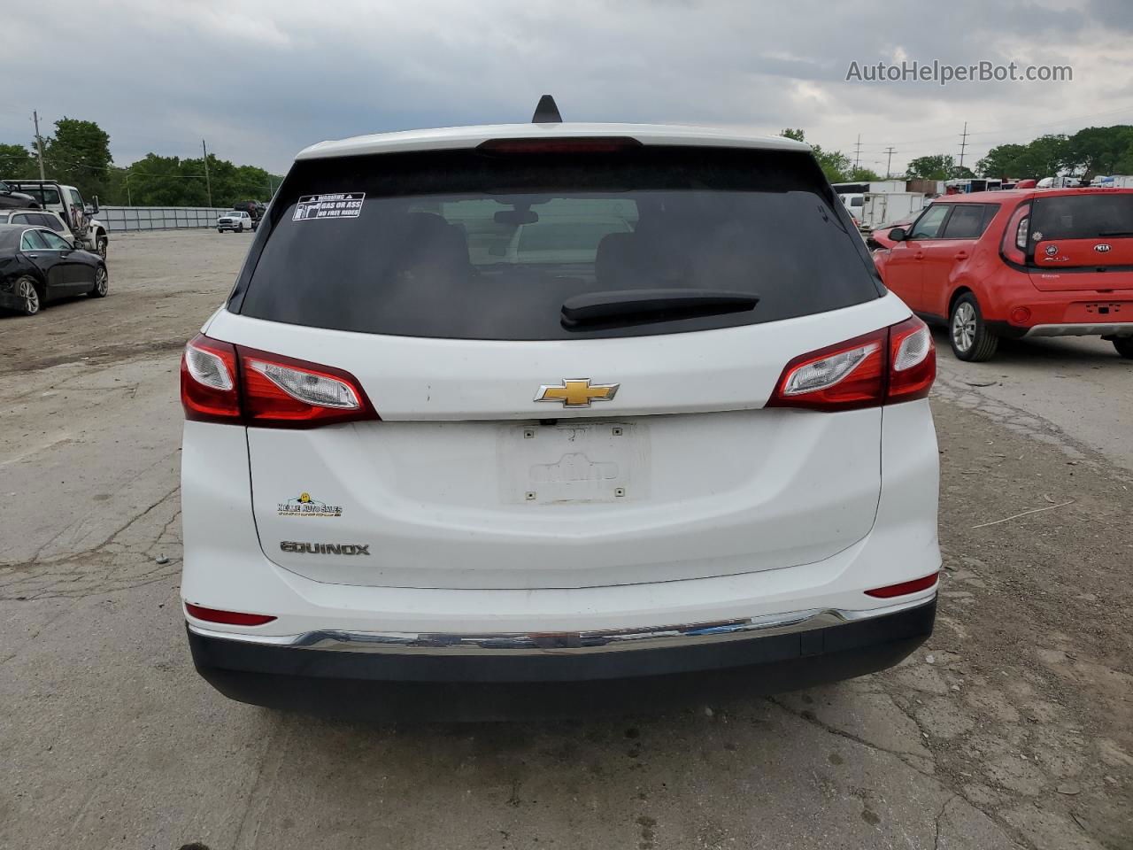 2018 Chevrolet Equinox Ls White vin: 2GNAXHEV4J6216663