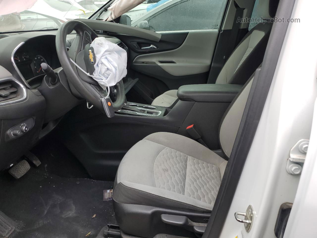 2018 Chevrolet Equinox Ls White vin: 2GNAXHEV6J6322824