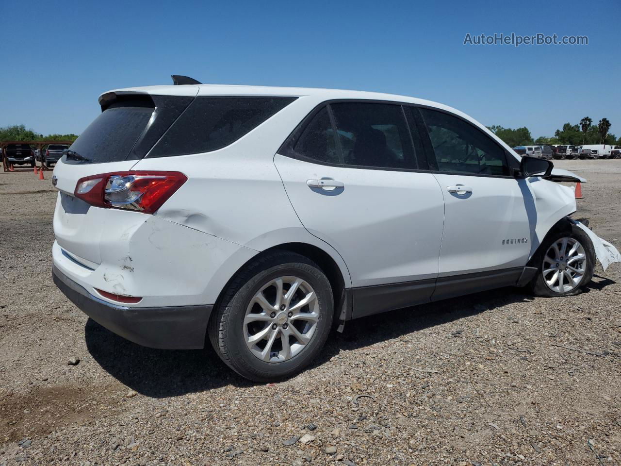 2018 Chevrolet Equinox Ls White vin: 2GNAXHEV6J6322824