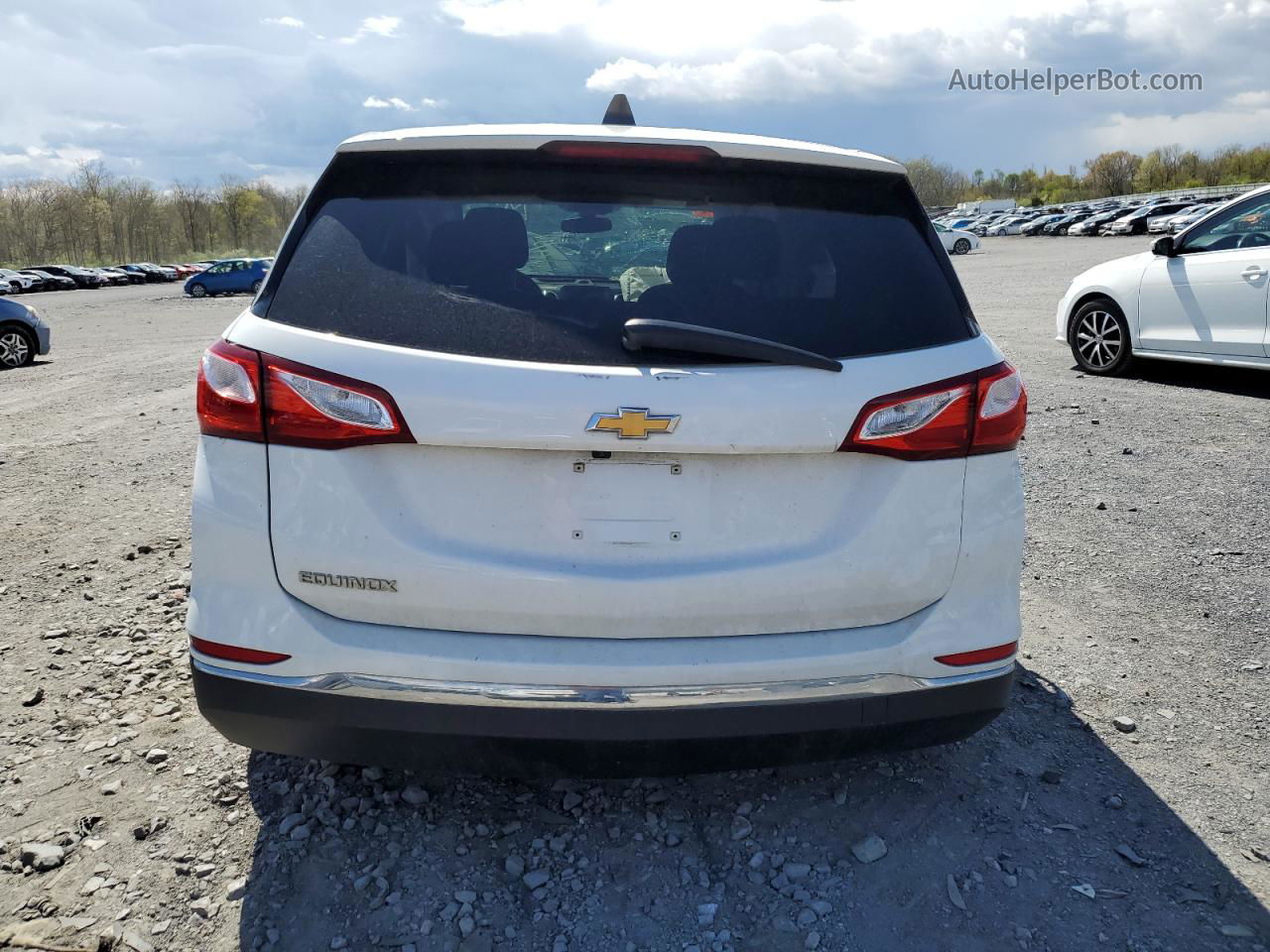 2018 Chevrolet Equinox Ls White vin: 2GNAXHEV9J6271156