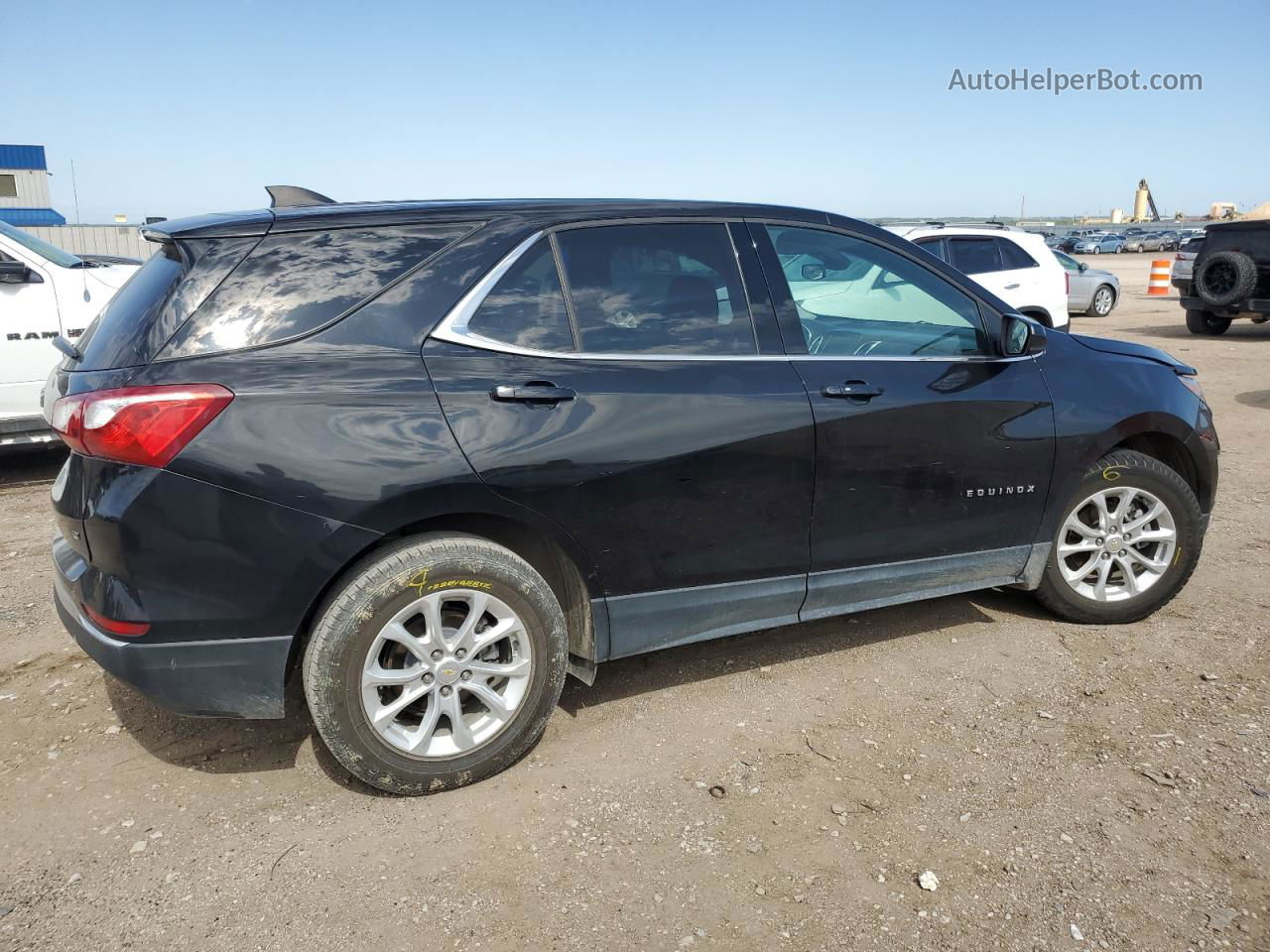 2020 Chevrolet Equinox Lt Черный vin: 2GNAXKEV7L6155146