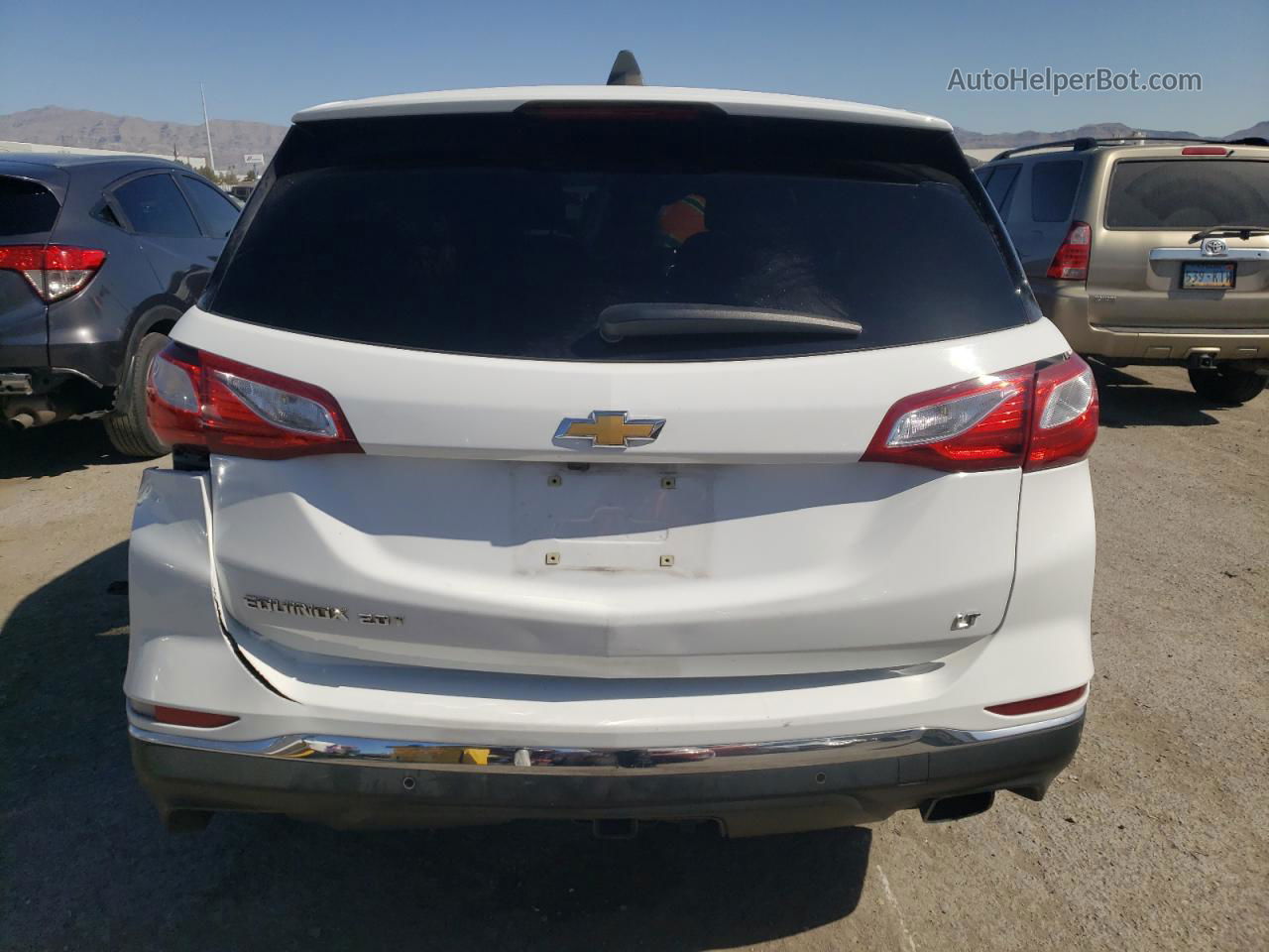 2018 Chevrolet Equinox Lt White vin: 2GNAXKEX0J6229781