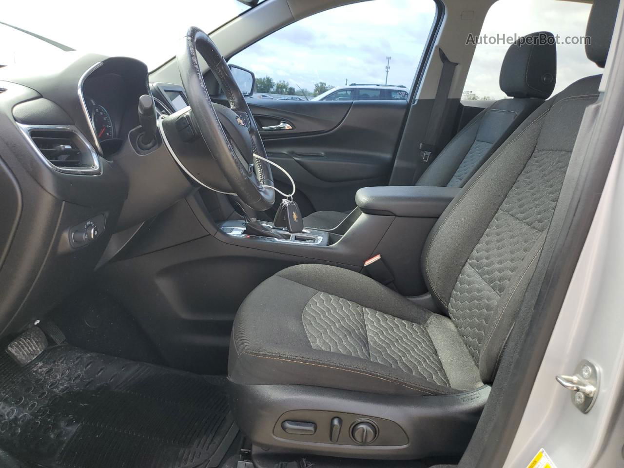 2019 Chevrolet Equinox Lt Silver vin: 2GNAXLEX5K6125147