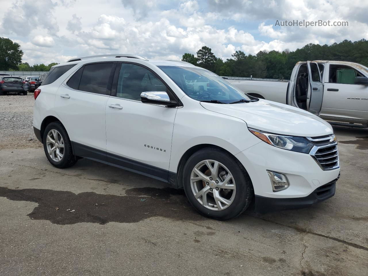 2018 Chevrolet Equinox Premier White vin: 2GNAXMEV5J6189076