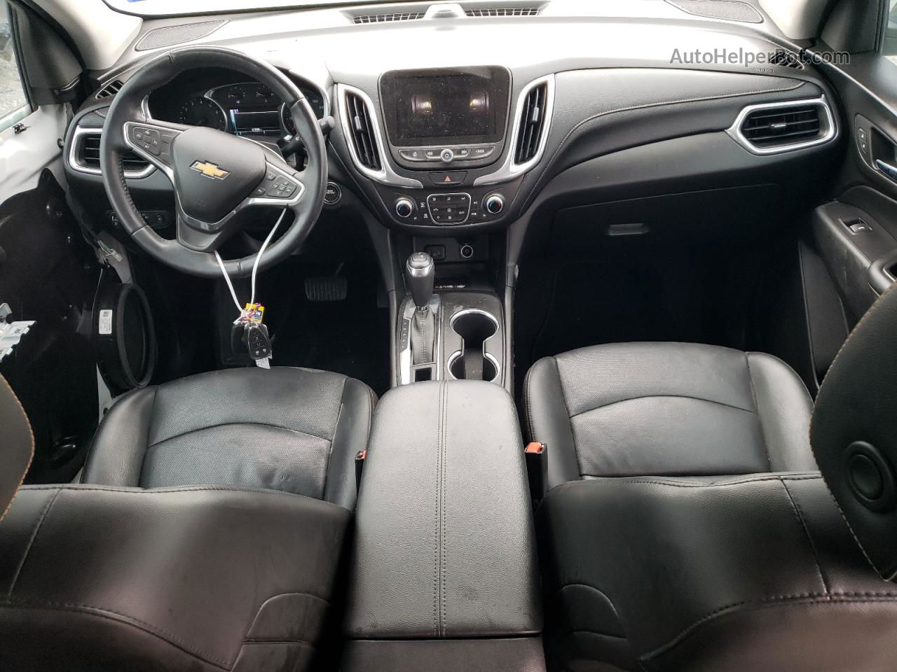 2018 Chevrolet Equinox Premier Белый vin: 2GNAXMEV6J6318541