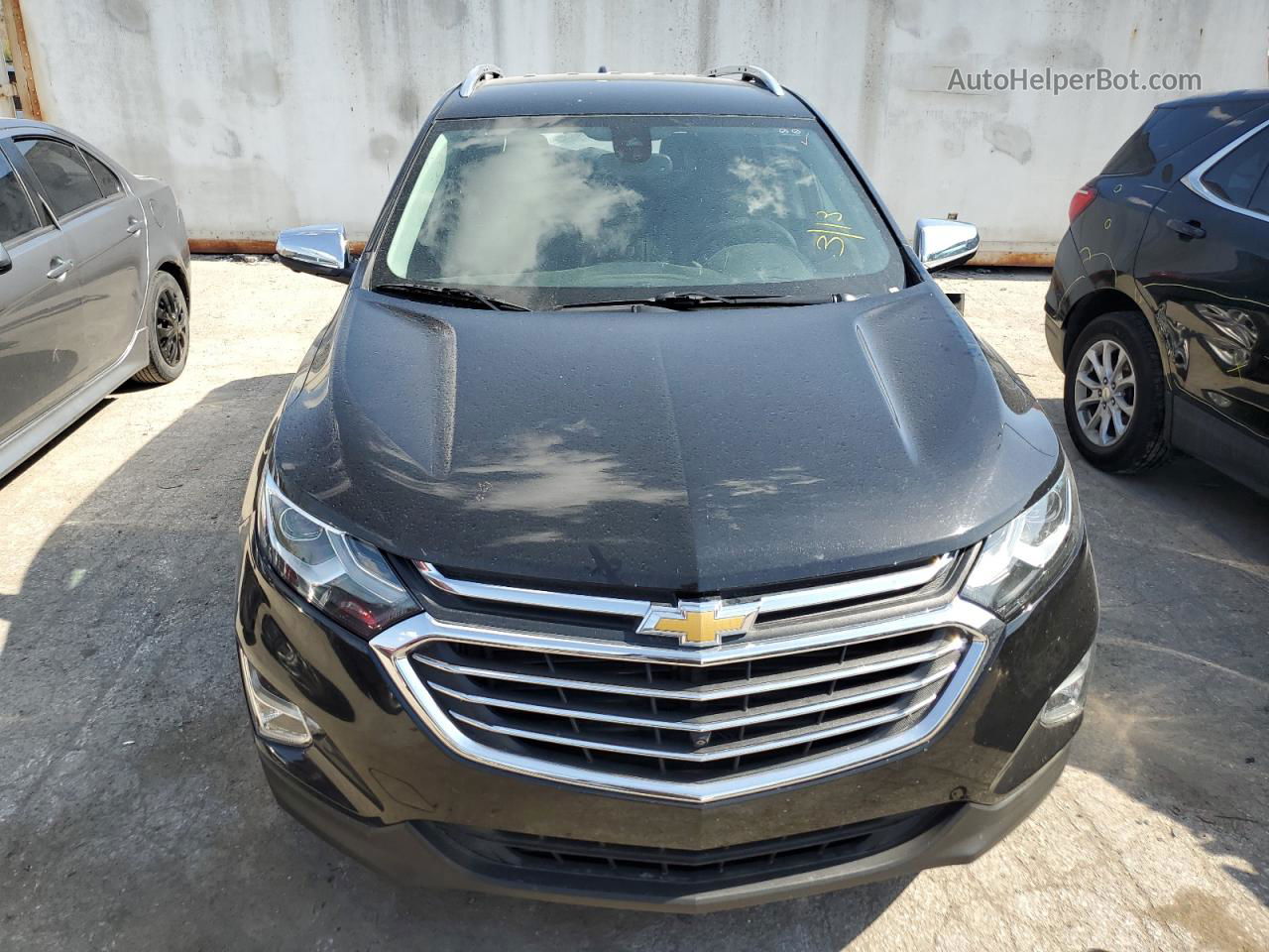 2020 Chevrolet Equinox Premier Black vin: 2GNAXPEX2L6145056