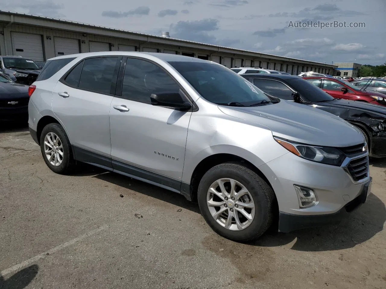 2018 Chevrolet Equinox Ls Silver vin: 2GNAXREV8J6164332