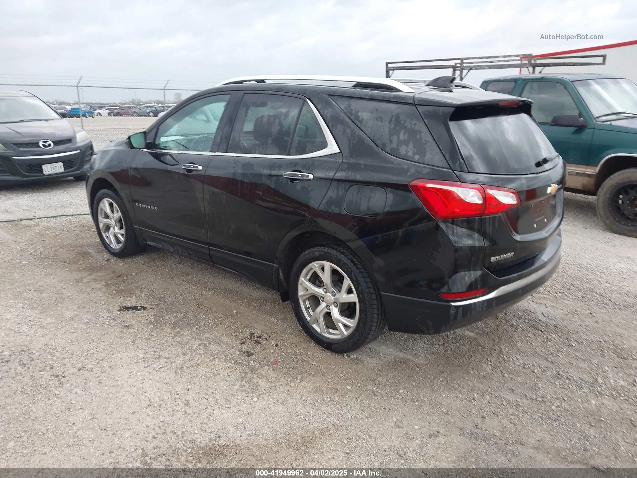 2018 Chevrolet Equinox Premier Black vin: 2GNAXVEV7J6275379