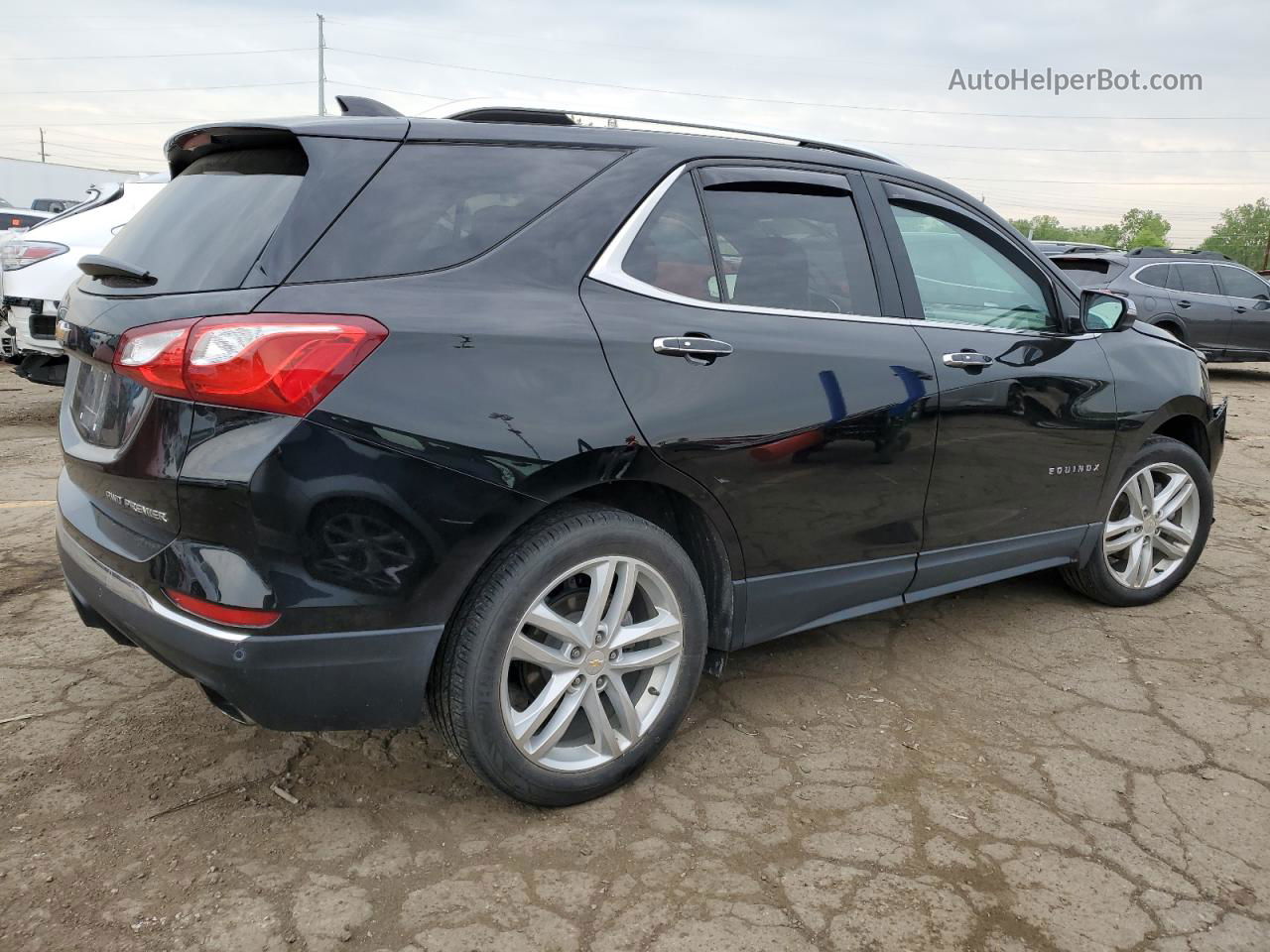 2019 Chevrolet Equinox Premier Черный vin: 2GNAXYEX8K6245389