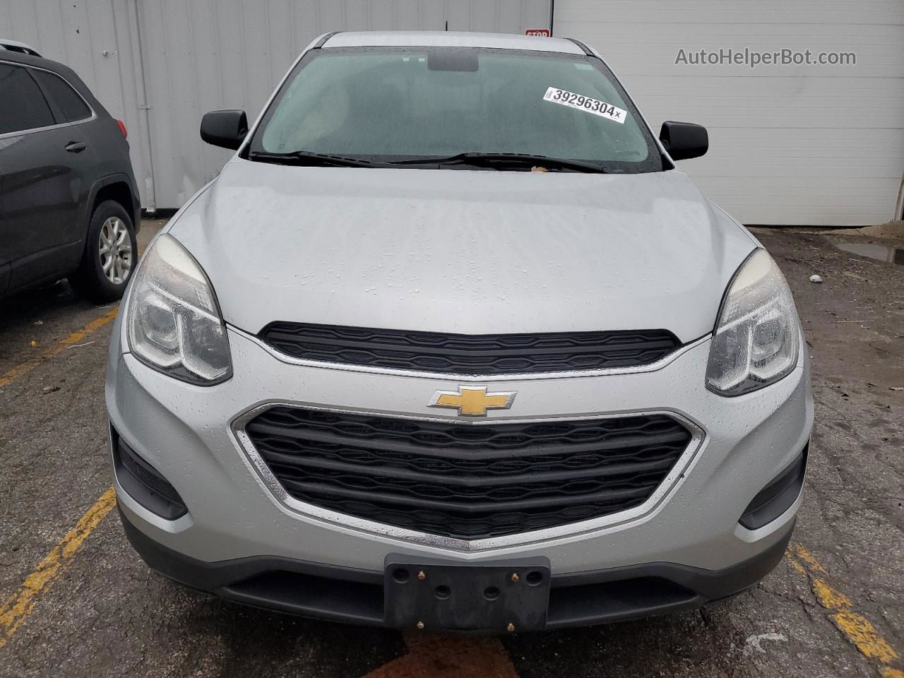 2017 Chevrolet Equinox Ls Серебряный vin: 2GNFLEEK6H6190227