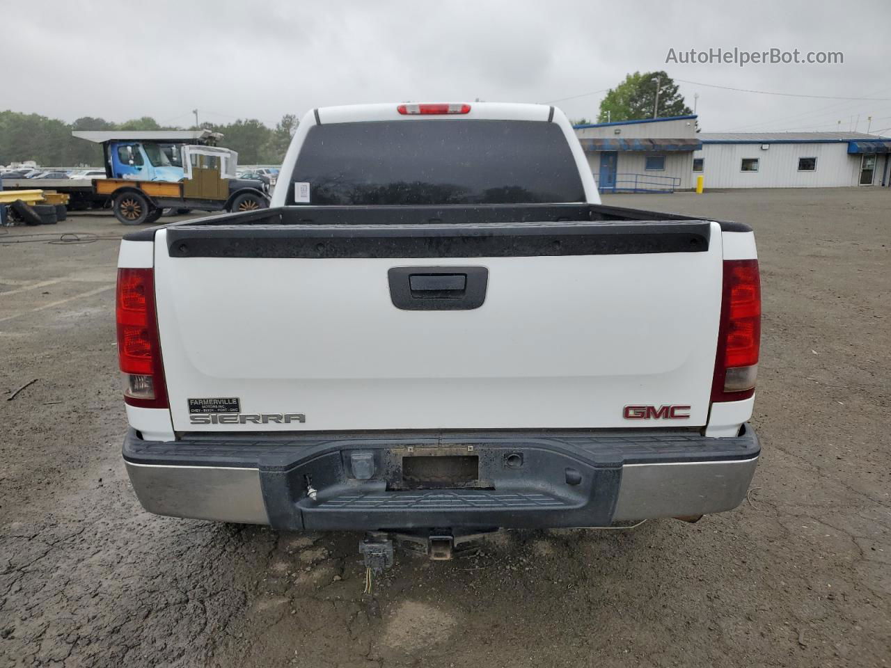 2008 Gmc Sierra C1500 White vin: 2GTEC13C381129830