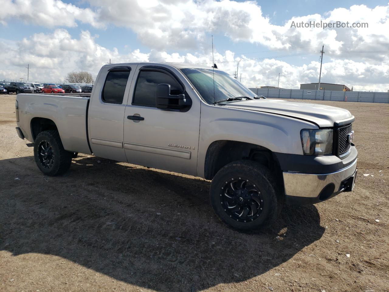 2008 Gmc Sierra C1500 Silver vin: 2GTEC19J181256551