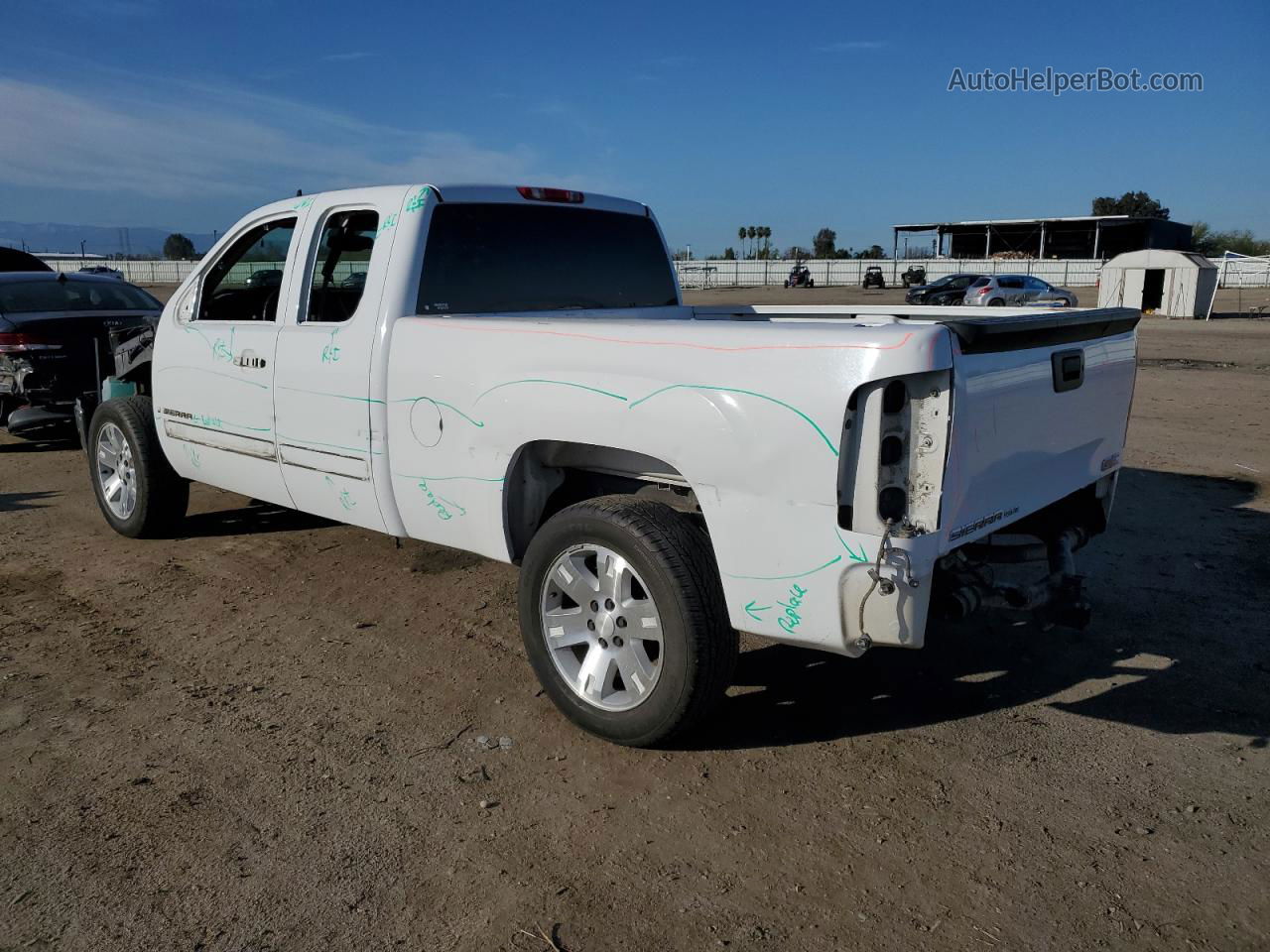 2008 Gmc Sierra C1500 Белый vin: 2GTEC19J381339608