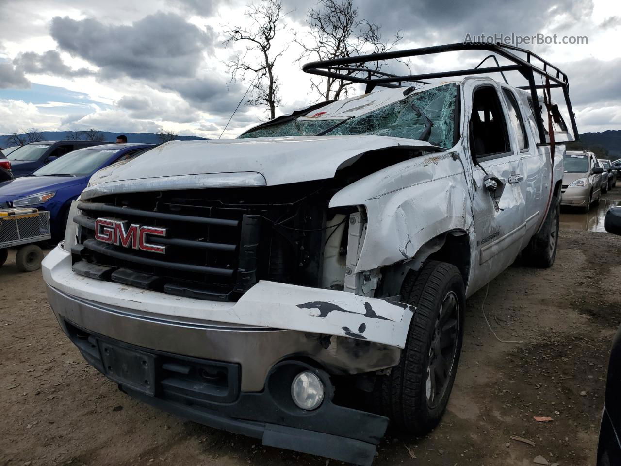 2008 Gmc Sierra C1500 White vin: 2GTEC19J581112484