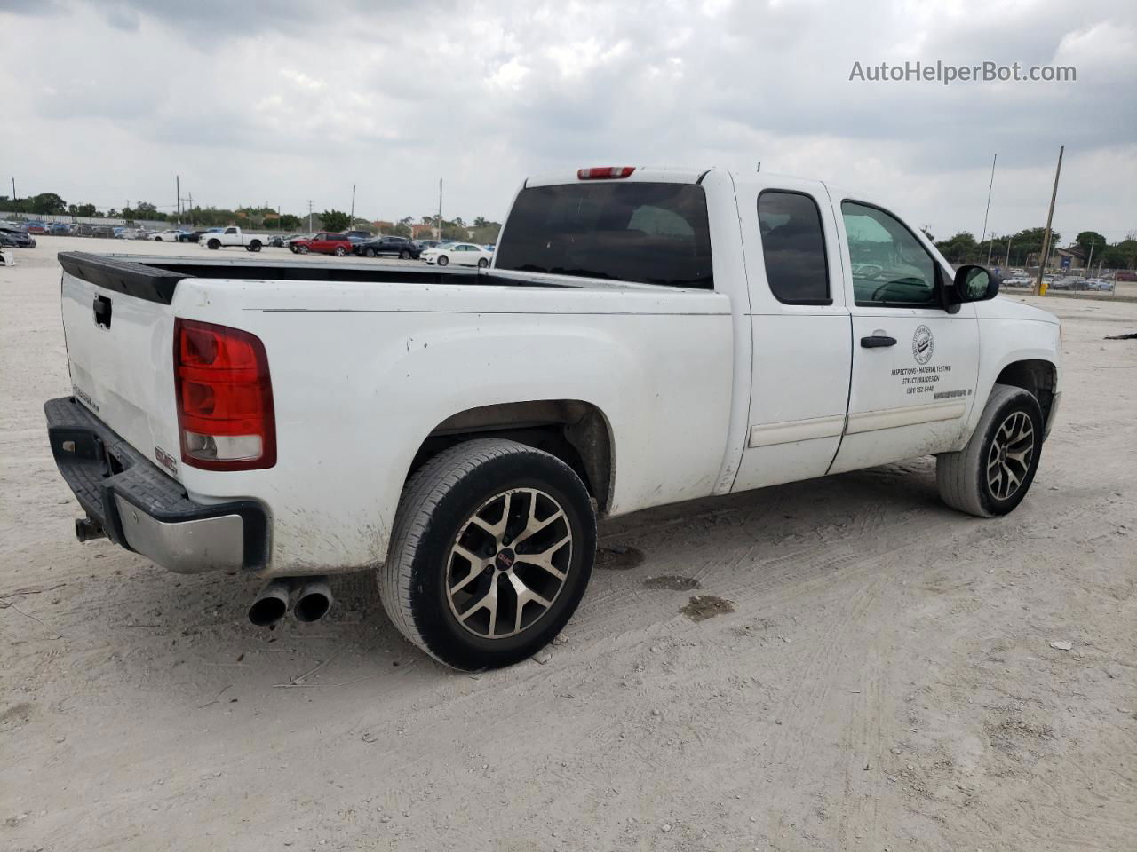 2008 Gmc Sierra C1500 White vin: 2GTEC19J981237116