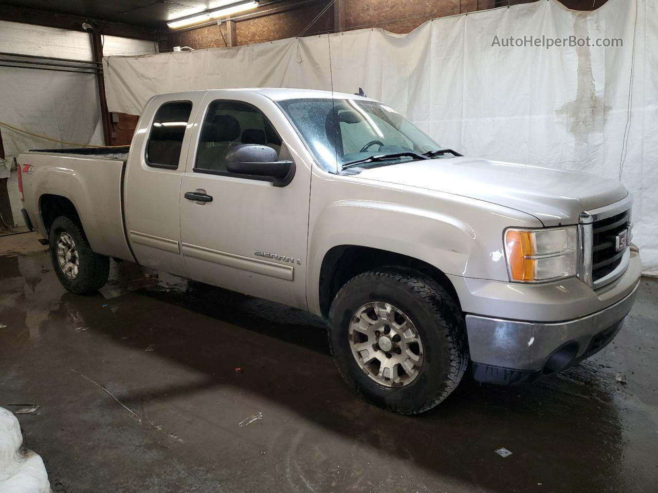 2008 Gmc Sierra K1500 Silver vin: 2GTEK19J081262179