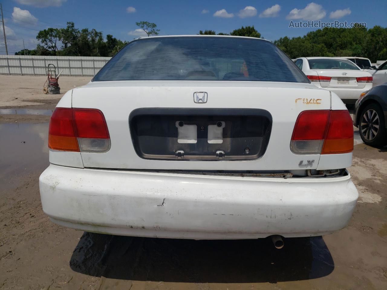 1998 Honda Civic Lx White vin: 2HGEJ6678WH629327