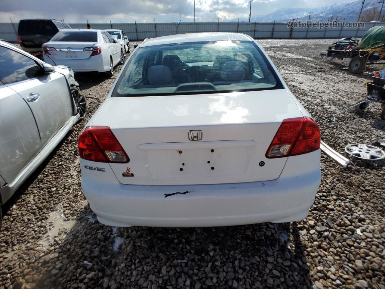 2004 Honda Civic Dx Vp White vin: 2HGES16344H641968