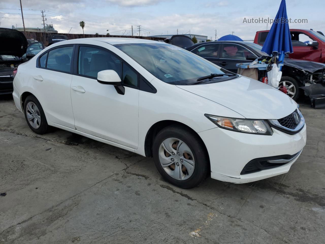 2013 Honda Civic Lx White vin: 2HGFB2F57DH602027