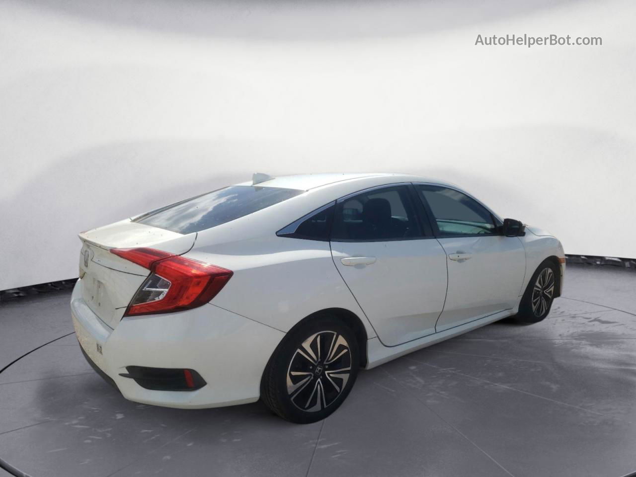 2016 Honda Civic Ex Белый vin: 2HGFC1F31GH635339