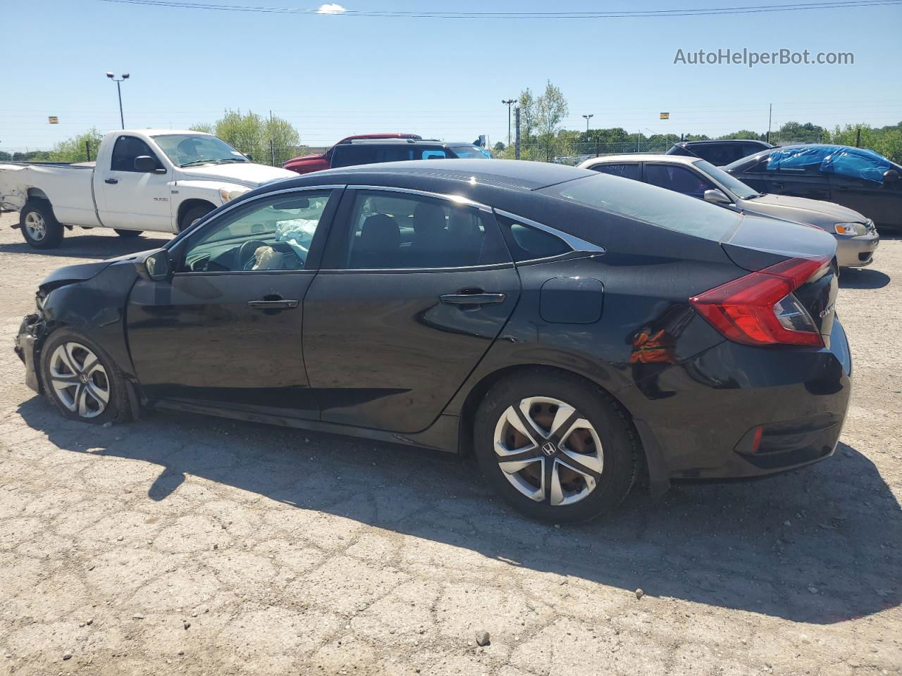 2017 Honda Civic Lx Черный vin: 2HGFC2F51HH554866