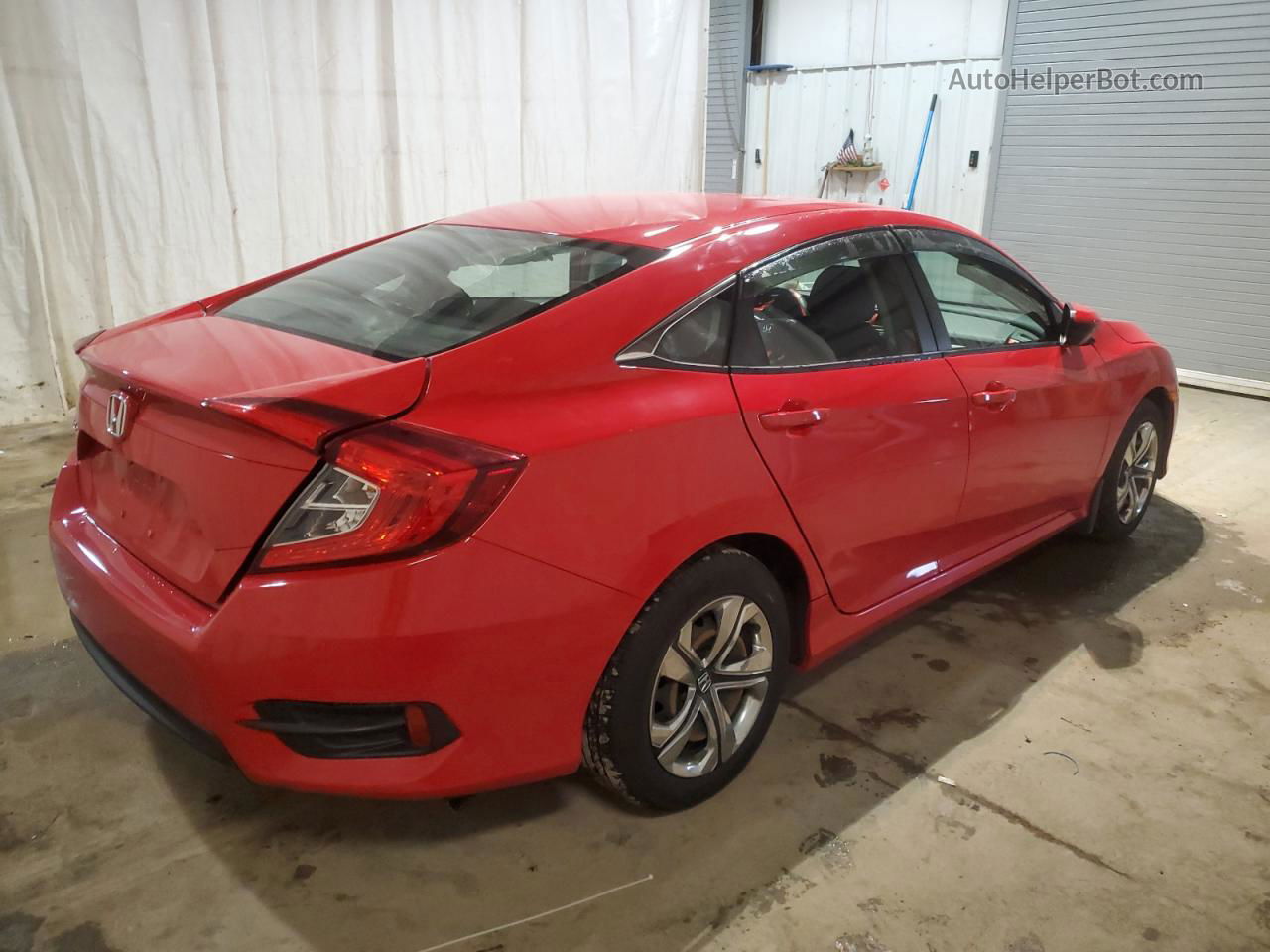 2017 Honda Civic Lx Red vin: 2HGFC2F55HH538184