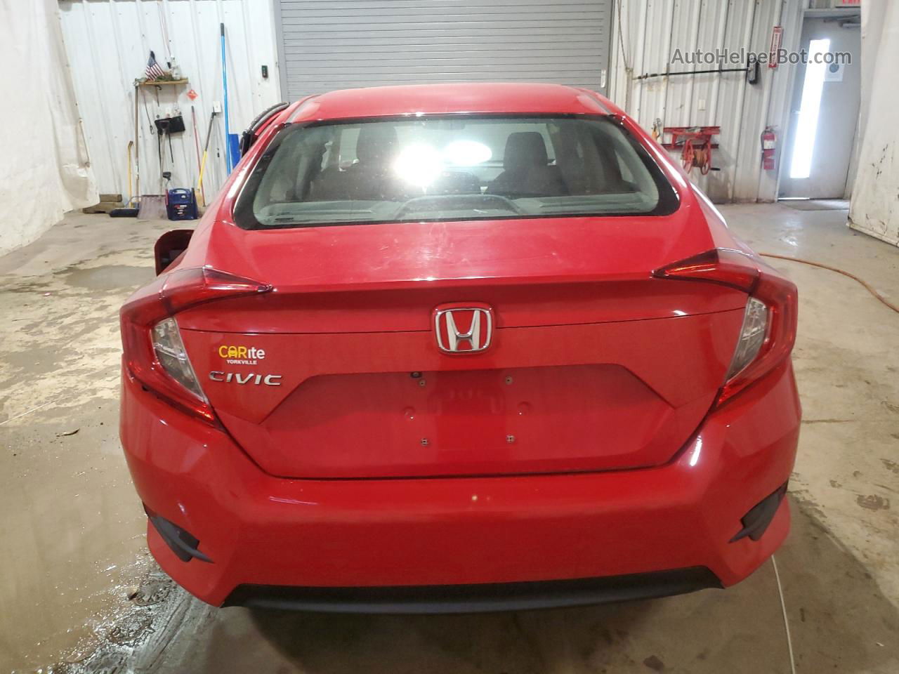 2017 Honda Civic Lx Red vin: 2HGFC2F55HH538184