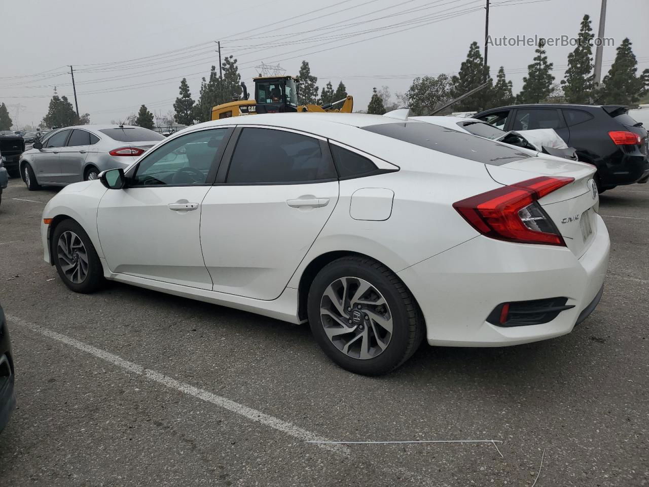 2017 Honda Civic Ex White vin: 2HGFC2F77HH513773