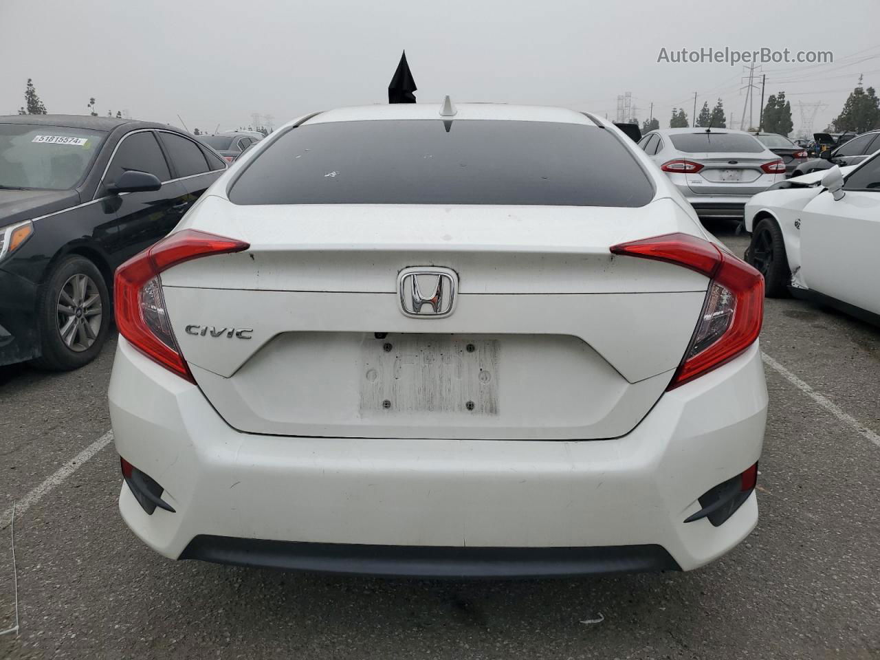 2017 Honda Civic Ex White vin: 2HGFC2F77HH513773