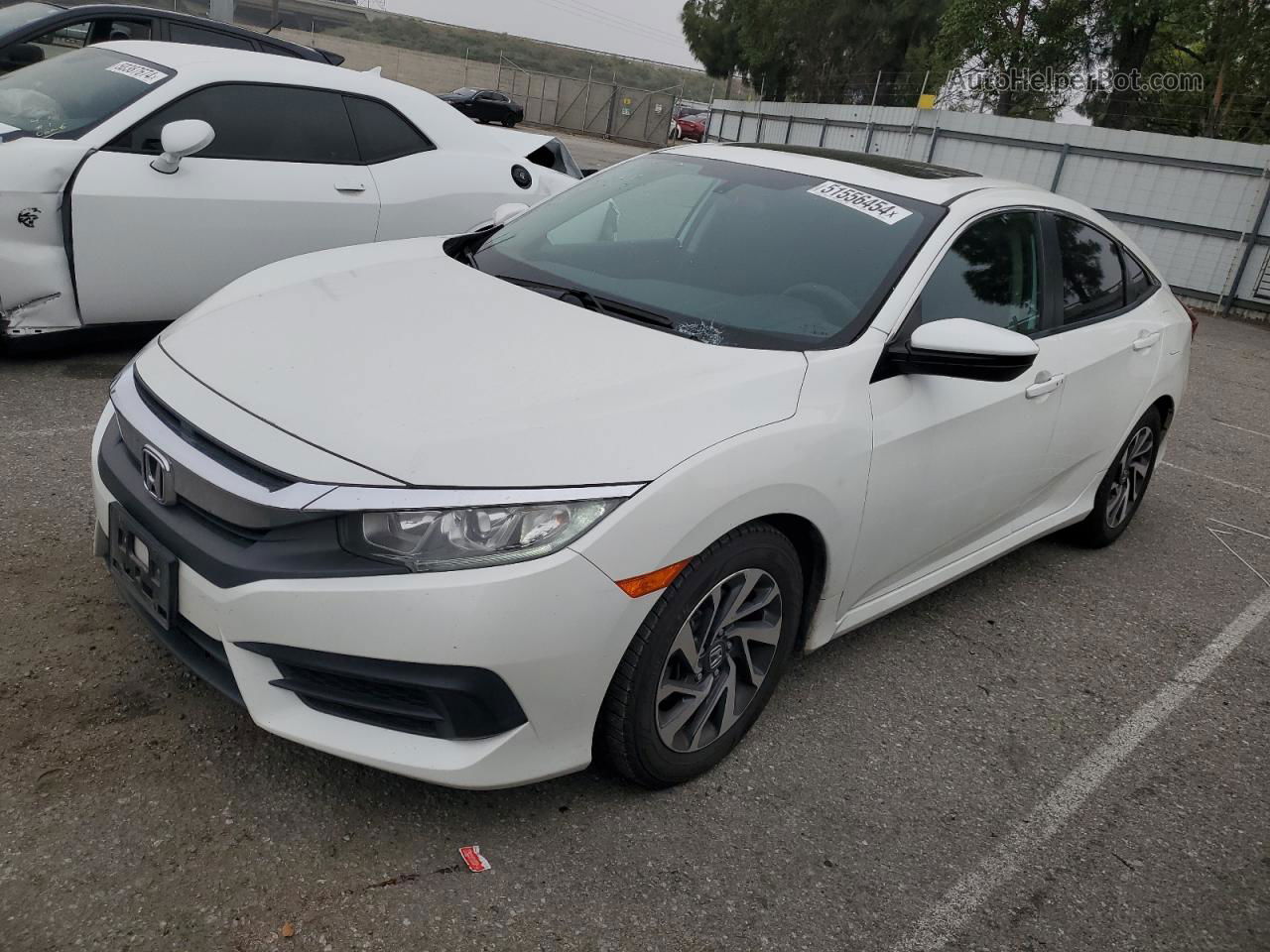 2017 Honda Civic Ex White vin: 2HGFC2F77HH513773