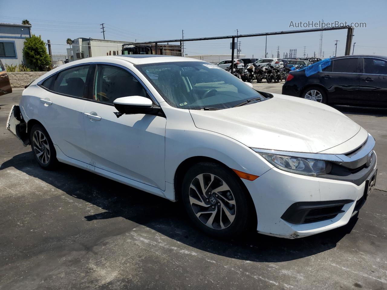 2017 Honda Civic Ex White vin: 2HGFC2F77HH577666