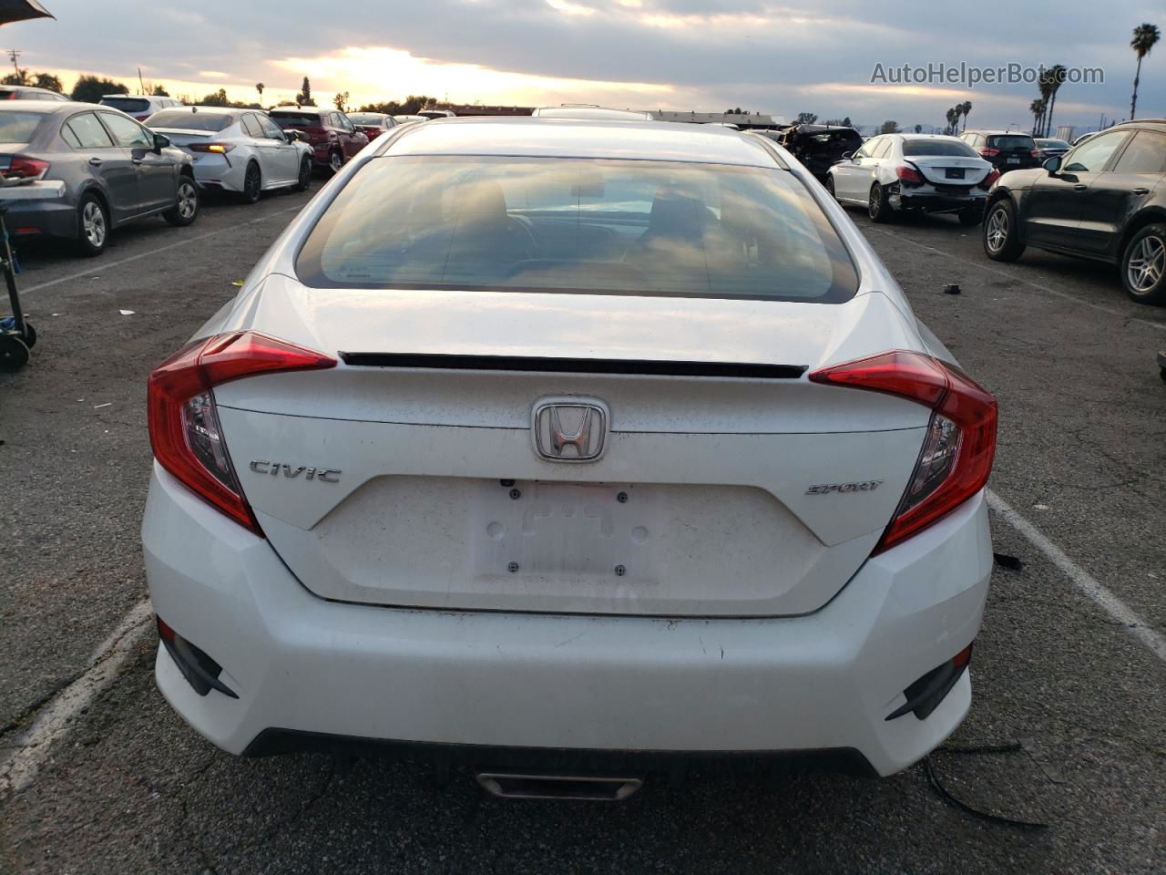 2019 Honda Civic Sport White vin: 2HGFC2F84KH606816