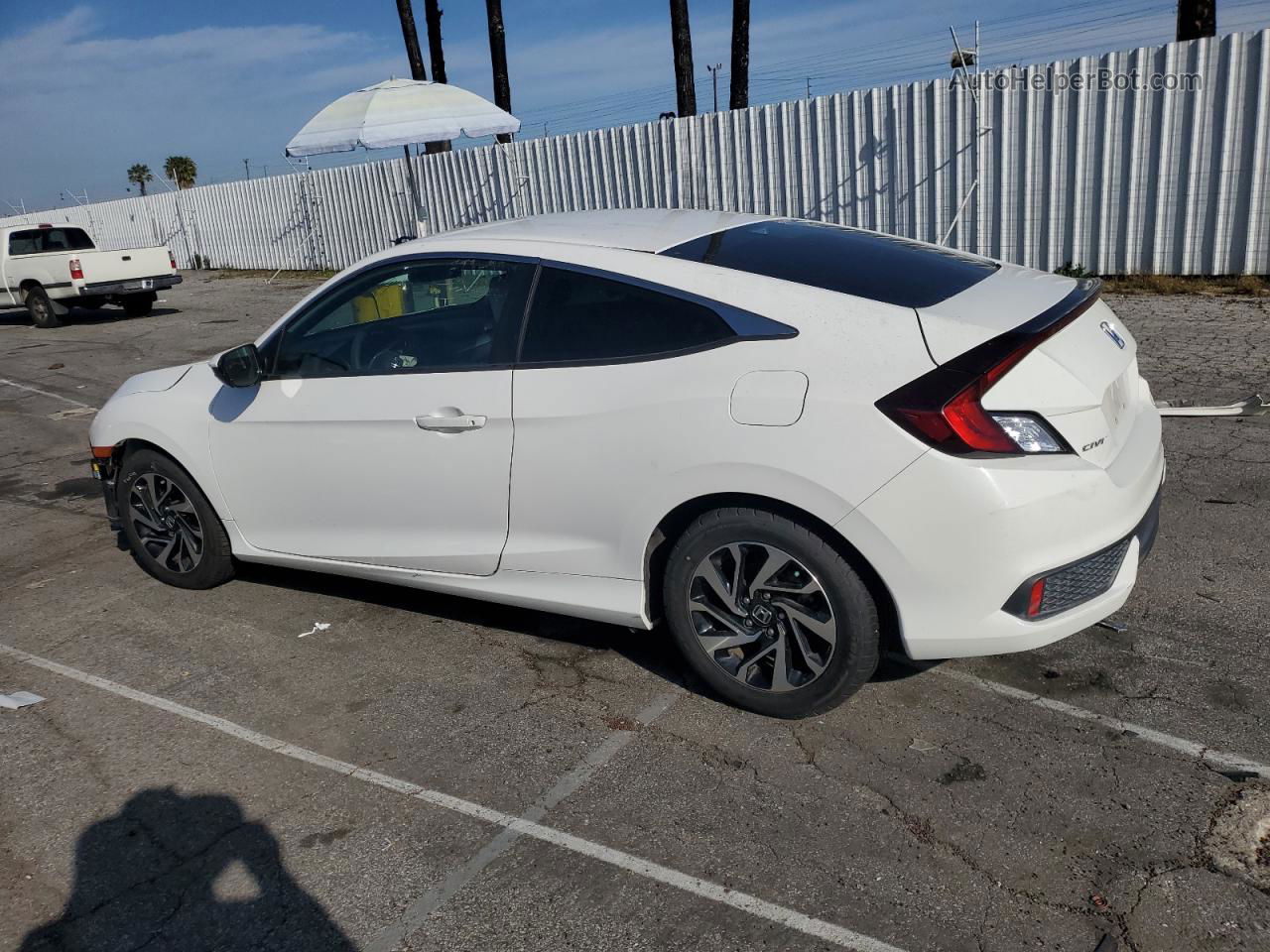 2017 Honda Civic Lx White vin: 2HGFC4B55HH306198