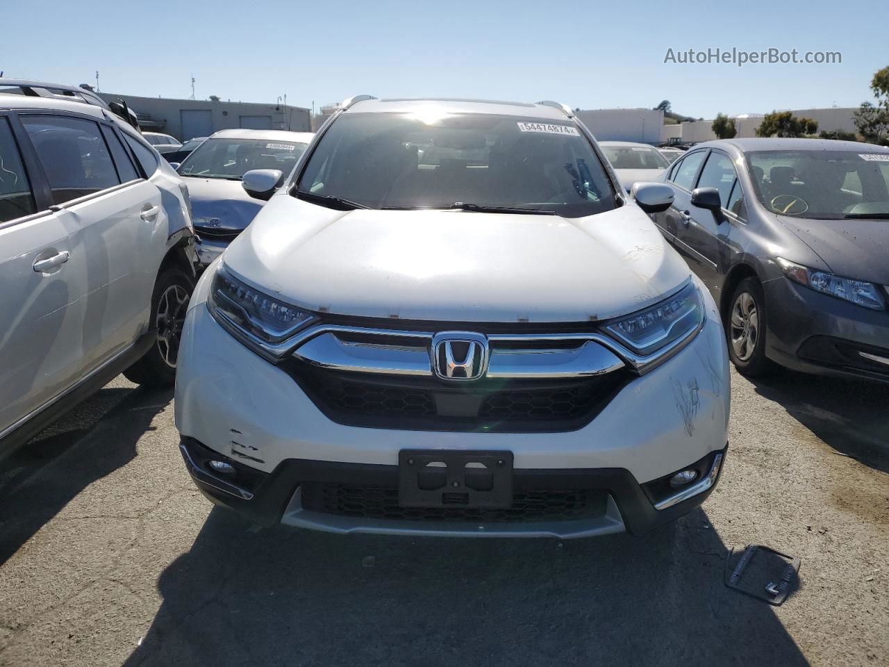 2018 Honda Cr-v Touring White vin: 2HKRW1H93JH511589