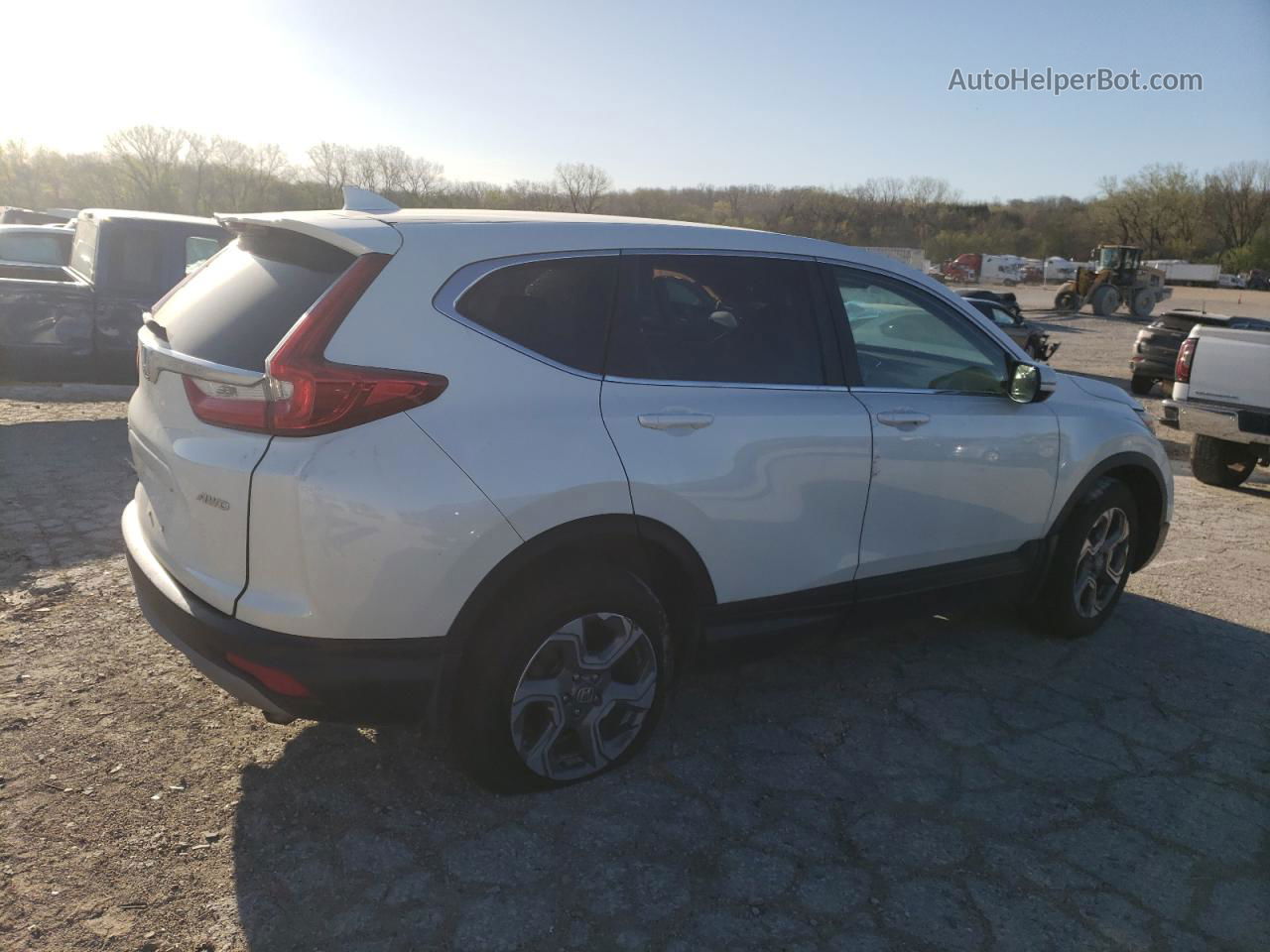 2018 Honda Cr-v Exl White vin: 2HKRW2H87JH658608