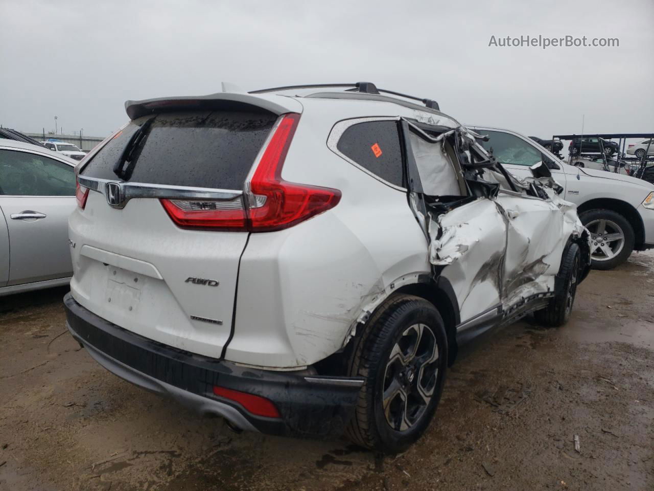 2019 Honda Cr-v Touring White vin: 2HKRW2H96KH607465