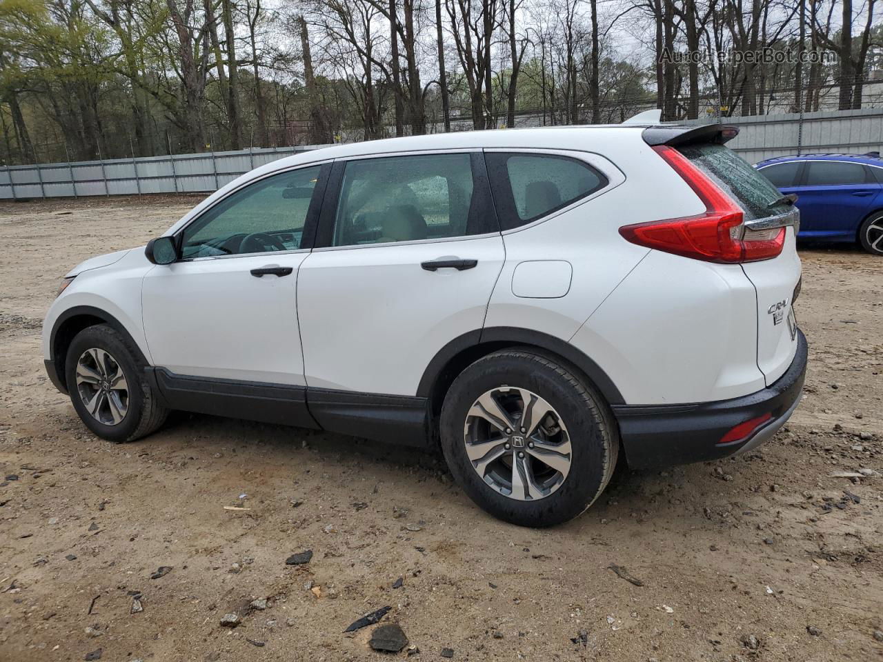 2019 Honda Cr-v Lx White vin: 2HKRW5H32KH401816