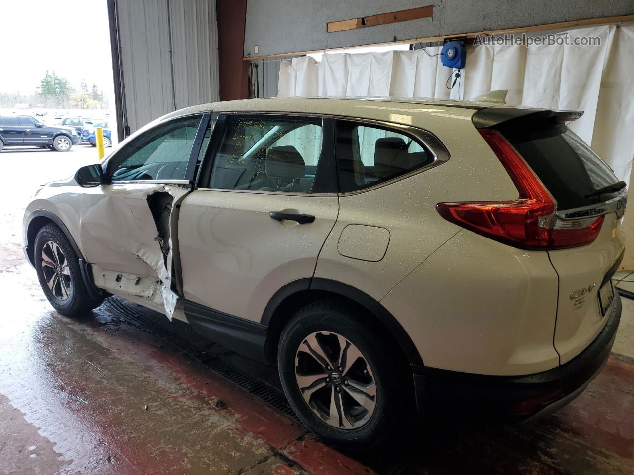 2019 Honda Cr-v Lx White vin: 2HKRW5H37KH410432