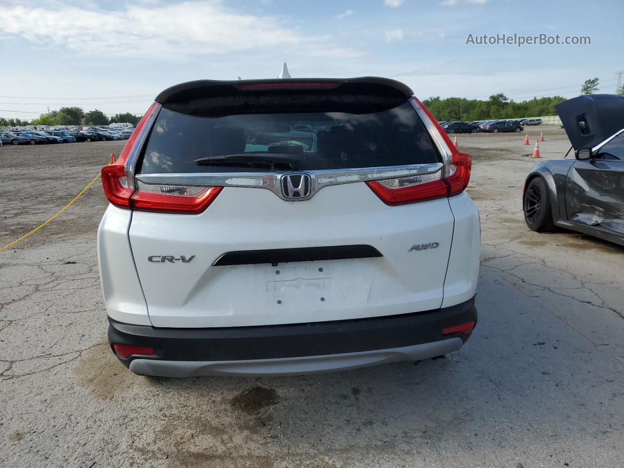 2019 Honda Cr-v Lx White vin: 2HKRW6H37KH214416