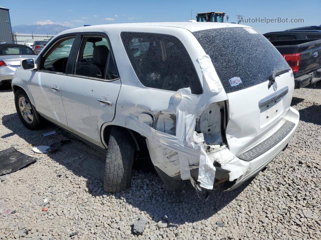 2005 Acura Mdx  White vin: 2HNYD18225H508695